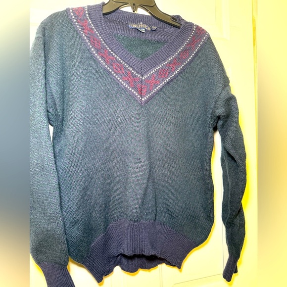 Nautica Men’s 100% Wool V Neck Two Tone Sweater Size Large Green Blue Classic - Picture 1 of 6